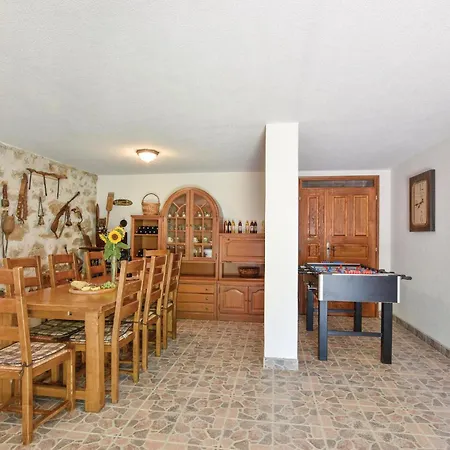 Nyaraló With Fireplace Xiii